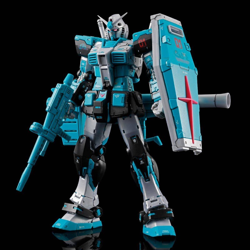 バンダイ純正箱入り RG RX-78-2 Ver.2.0 [ - Bandai Model Gundam Rg のレビューと価格